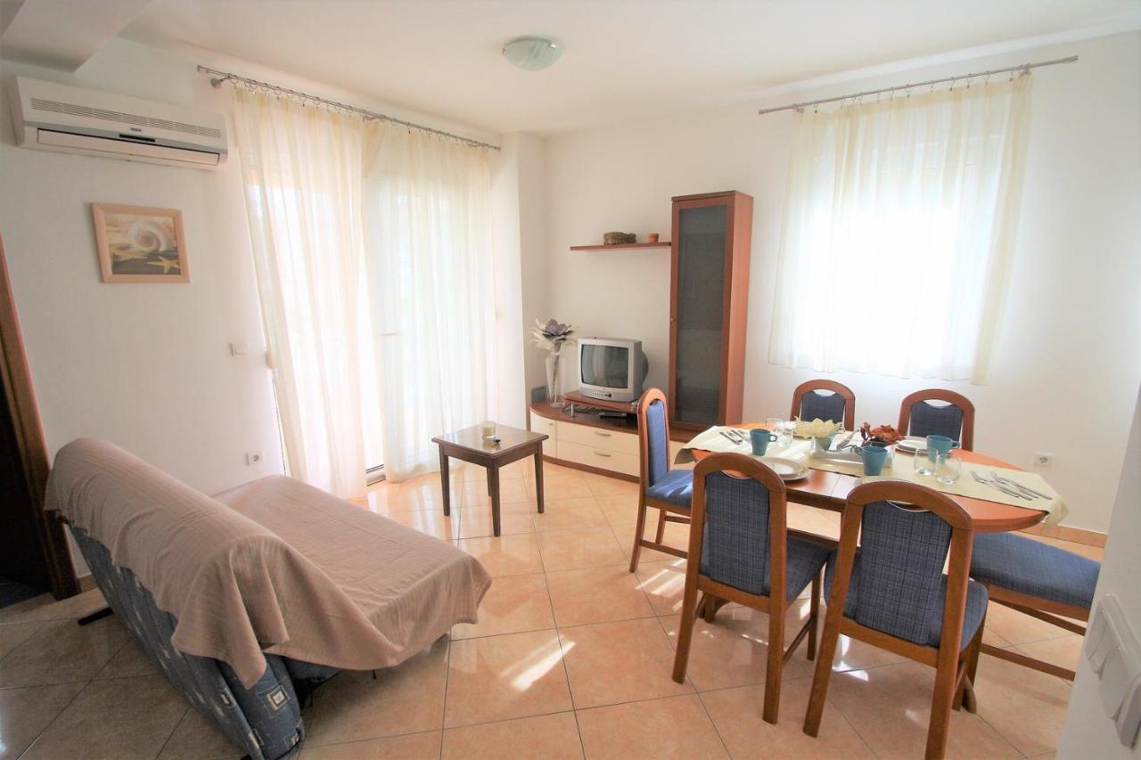 Apartment Mendikovic Poreč Eksteriør bilde